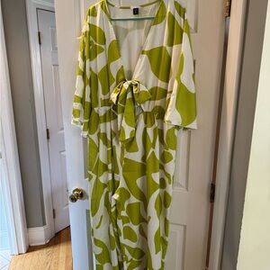 SHEIN Curve Green and White Jumpsuit